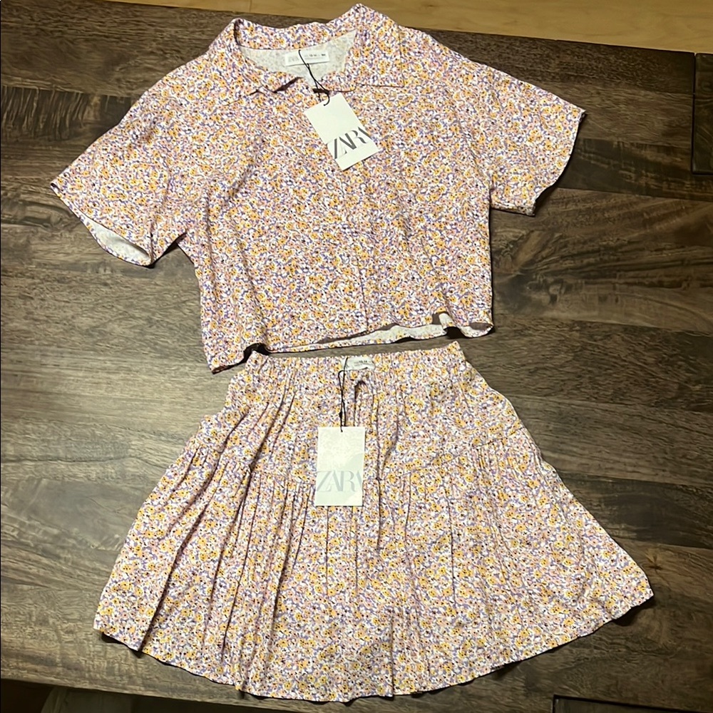 Two piece floral skirt set
